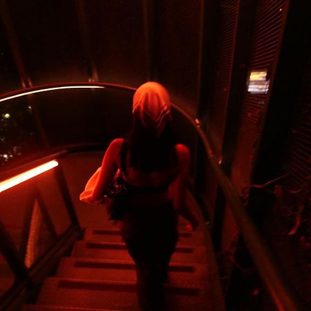 The Click Clack Hotel Medellín Zewnętrze zdjęcie Stairs at the station