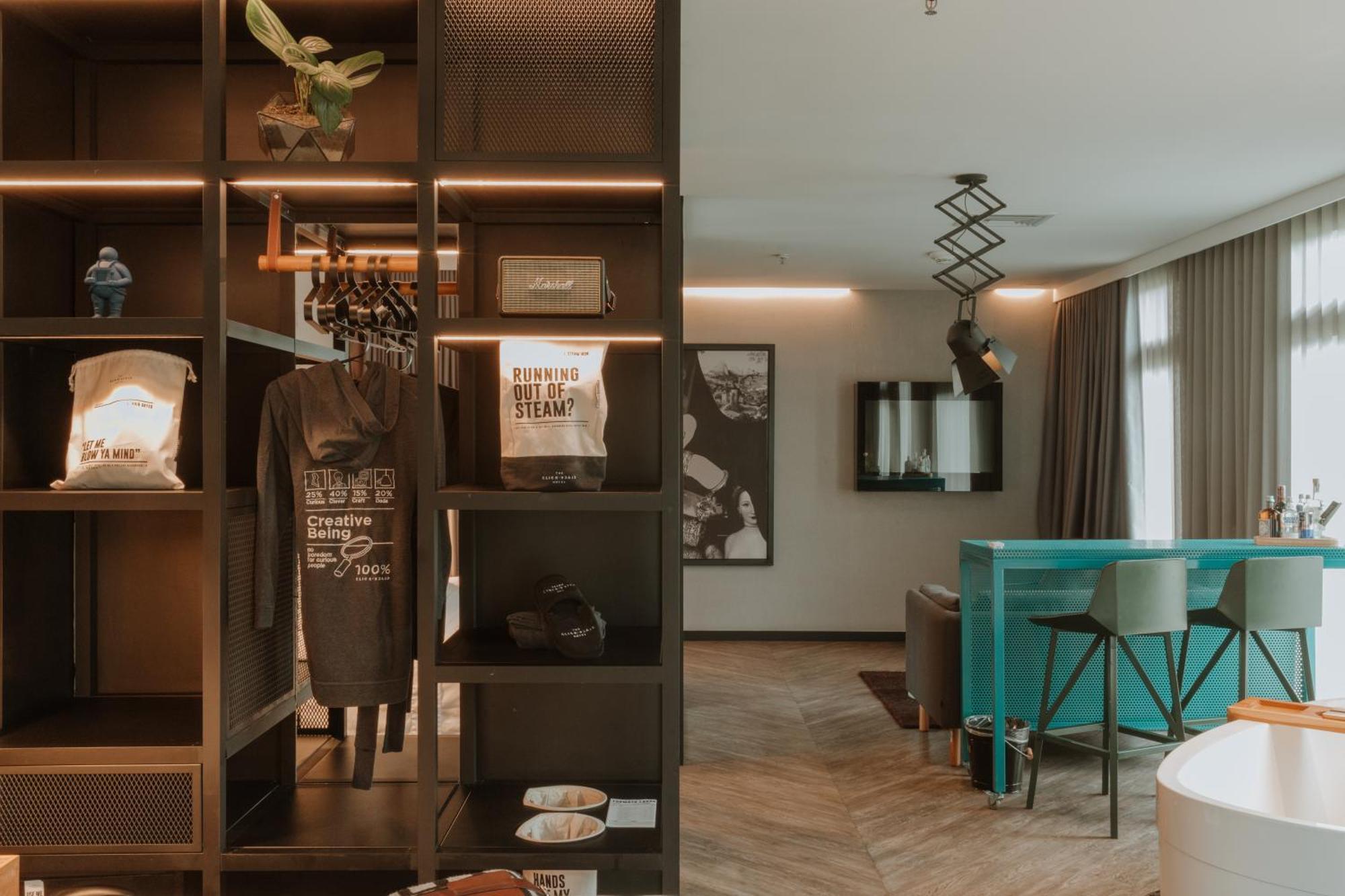 The Click Clack Hotel Medellín Zewnętrze zdjęcie The interior of the hotel
