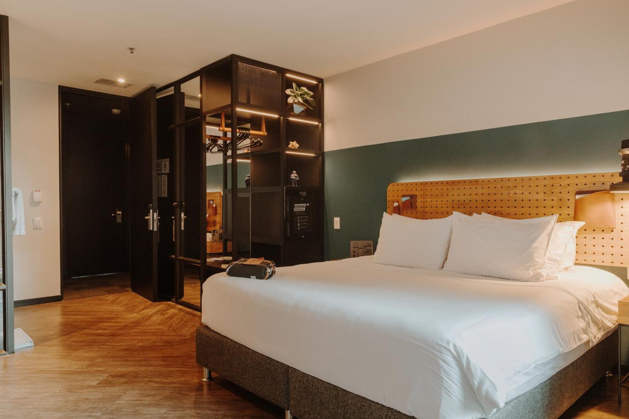 The Click Clack Hotel Medellín Zewnętrze zdjęcie Deluxe Room